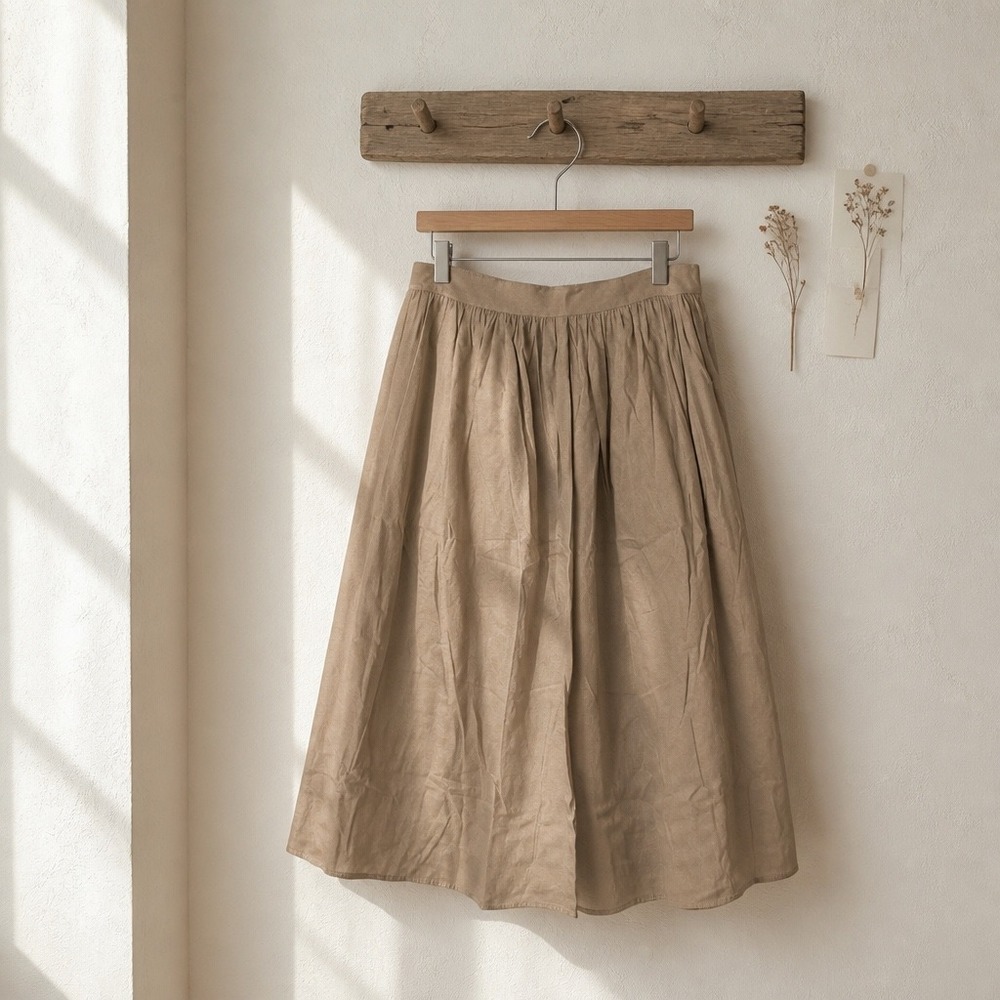 NWT khaki LARGE  A-Line pleated skirt (free top)